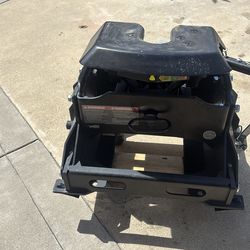 A20 fifth wheel hitch