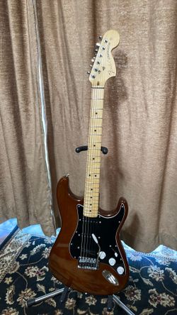 American Special Fender Stratocaster Guitar