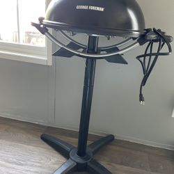 George Foreman Indoor/Outdoor Electric Patio Grill, Apartment Approved, 15-Serving, Removable Stand, Black