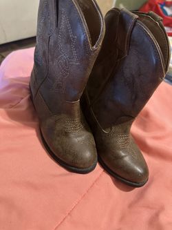 Boots Para Nina (size 10)