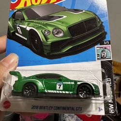 Hot Wheels Collection Bentley Continental Gt3