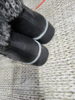 BOTINES
