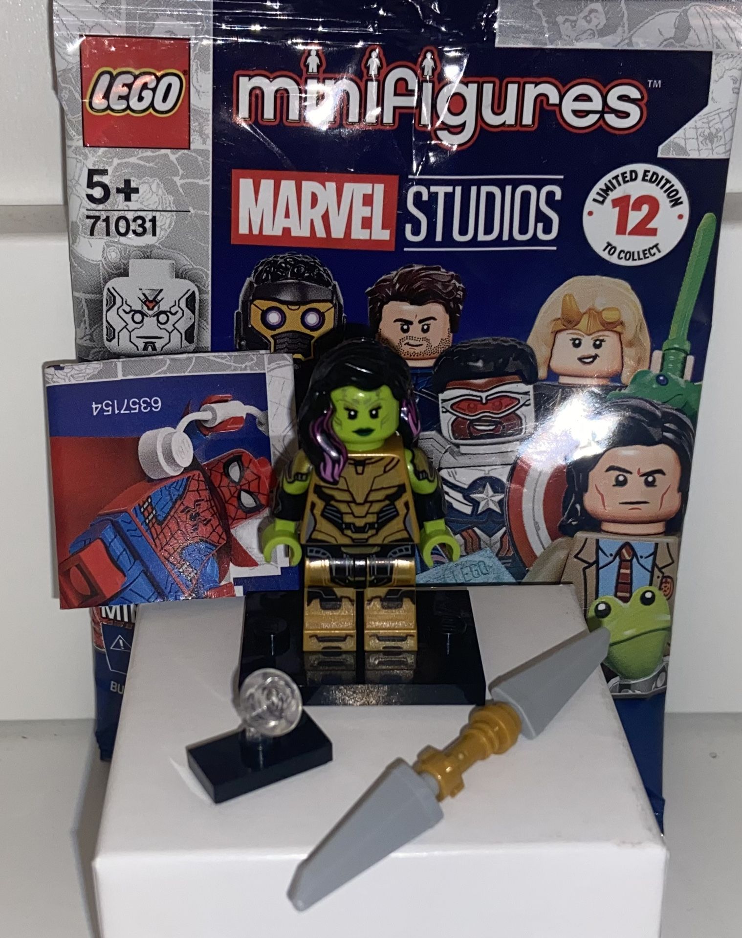 Lego Marvel Studios Minifigures 71031 - Gamora w/ Blade Of Thanos - New!