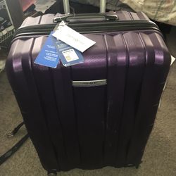 Large Spinner Suit Case