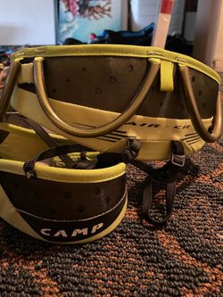CAMP Air women’s climbing harness - small