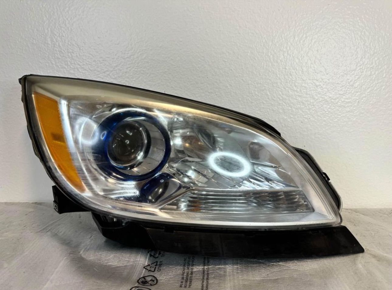 2012 - 2017 BUICK VERANO RH HEADLIGHT OEM