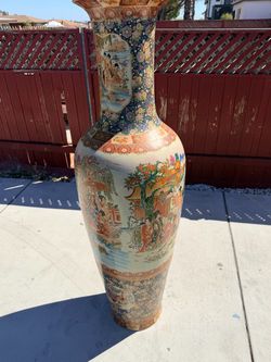 Extra Large Japanese Vase-Giant Temple Vase-Tall Oriental Vase- (6ft and 5”inch tall )