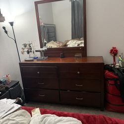 Gabetero, chest of drawer
