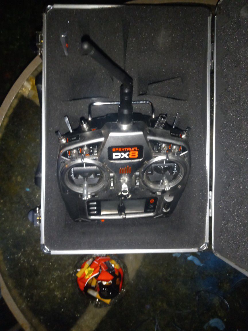 Spectrum Dx8 Transmitter 