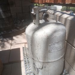 Gas Tank