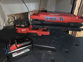 Milwaukee tools