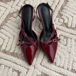 Women Burgundy Heels 