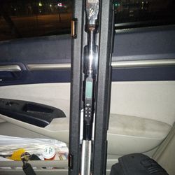 Icon Professional 3/8" Digital Flex Head 20-100 Ft-lb Wrench $200