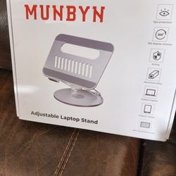 15" Laptop And Stand New Never Used 