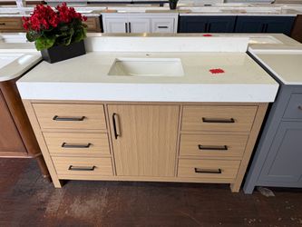 54 in. Modern Light Oak Single Sink Bathroom Vanity with White Quartz Top