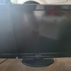 Panasonic 32" TV