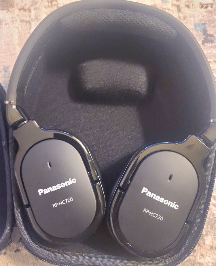Panasonic noise canceling headphones