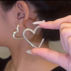  Silver Heart Earrings