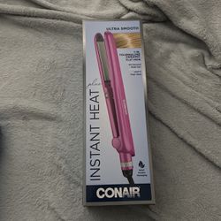 Con Air-Ultra Smooth Plus- Instant Heat Flat Iron