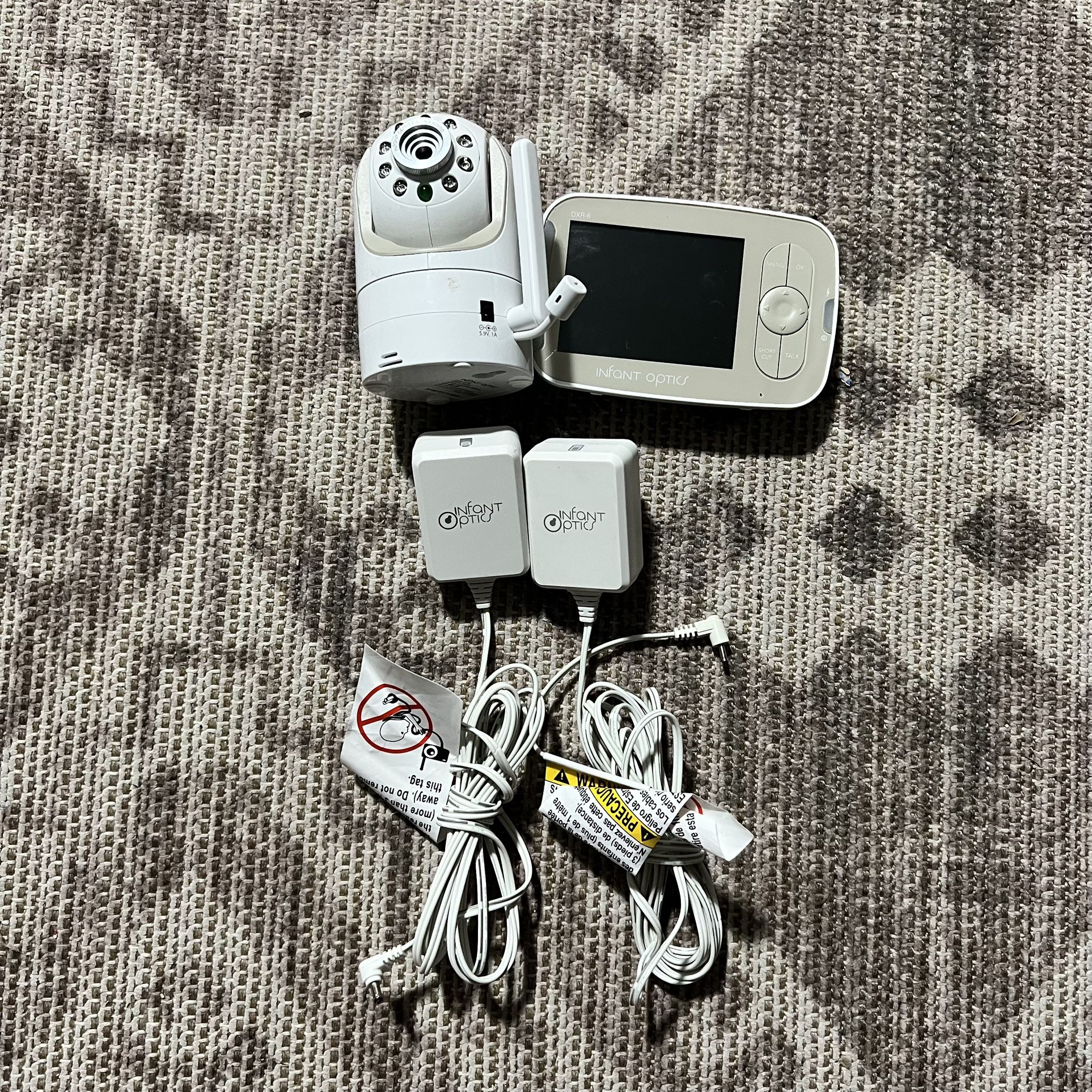 Infant Optics DXR-8 White Baby Video Camera Monitor