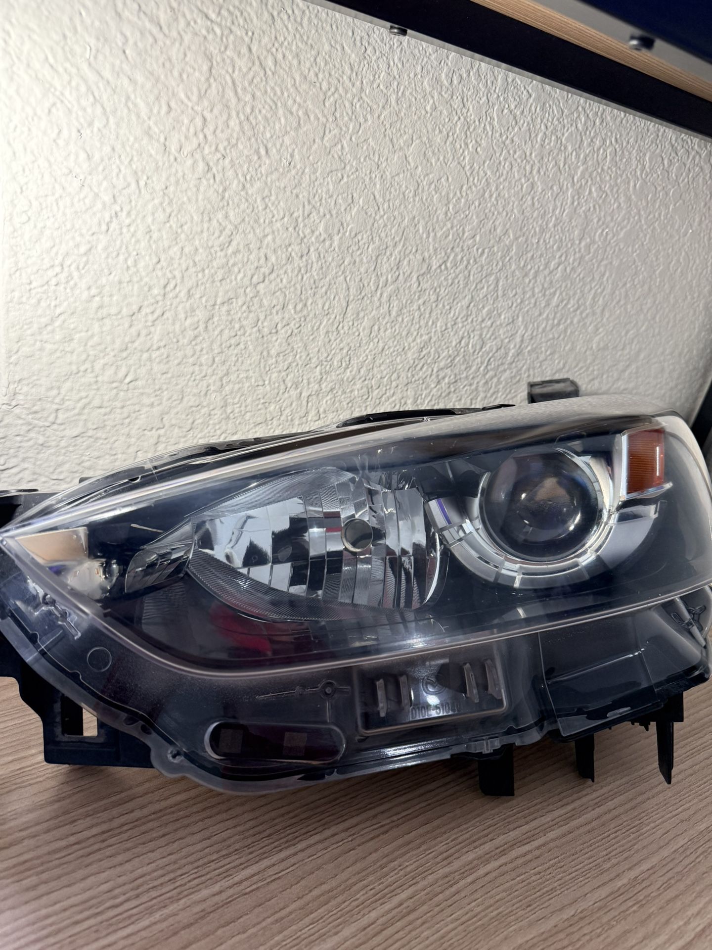 Headlight Mazda Cx3 2016 Original Excellent Conditions