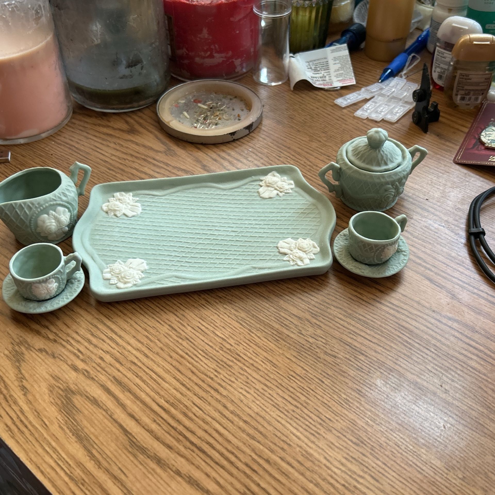 Green Imitation 8 Pieces Play set For Dolls