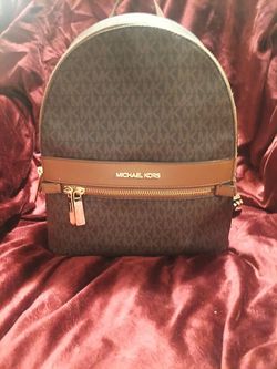 NWT Michael Kors purse