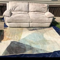 Recliner couch Electric 