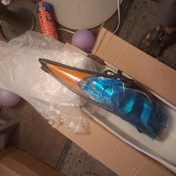 Hyundai Elantra Drivers Side Headlight