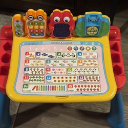 VTech Touch and Learn Activity Desk Deluxe