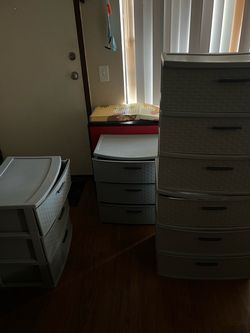Plastic drawers