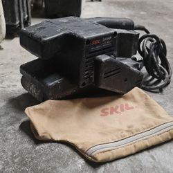 SKIL Belt Sander