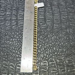 7.5 inch cuban bracelet 19 grams of 10kt gold 