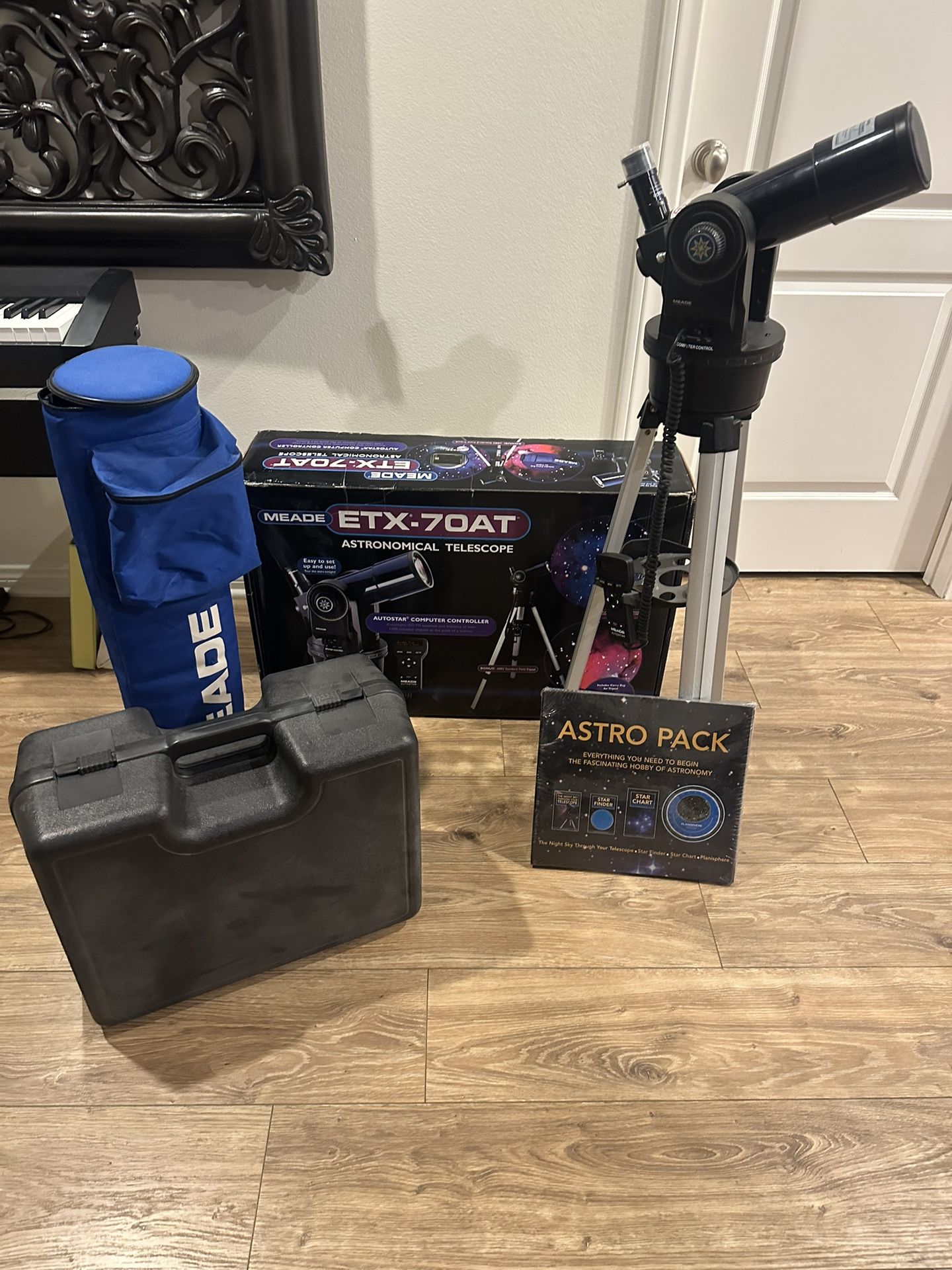 Meade ETX-70AT Astronomical Telescope package w/ tripod, controller, hardcase, softcase and more