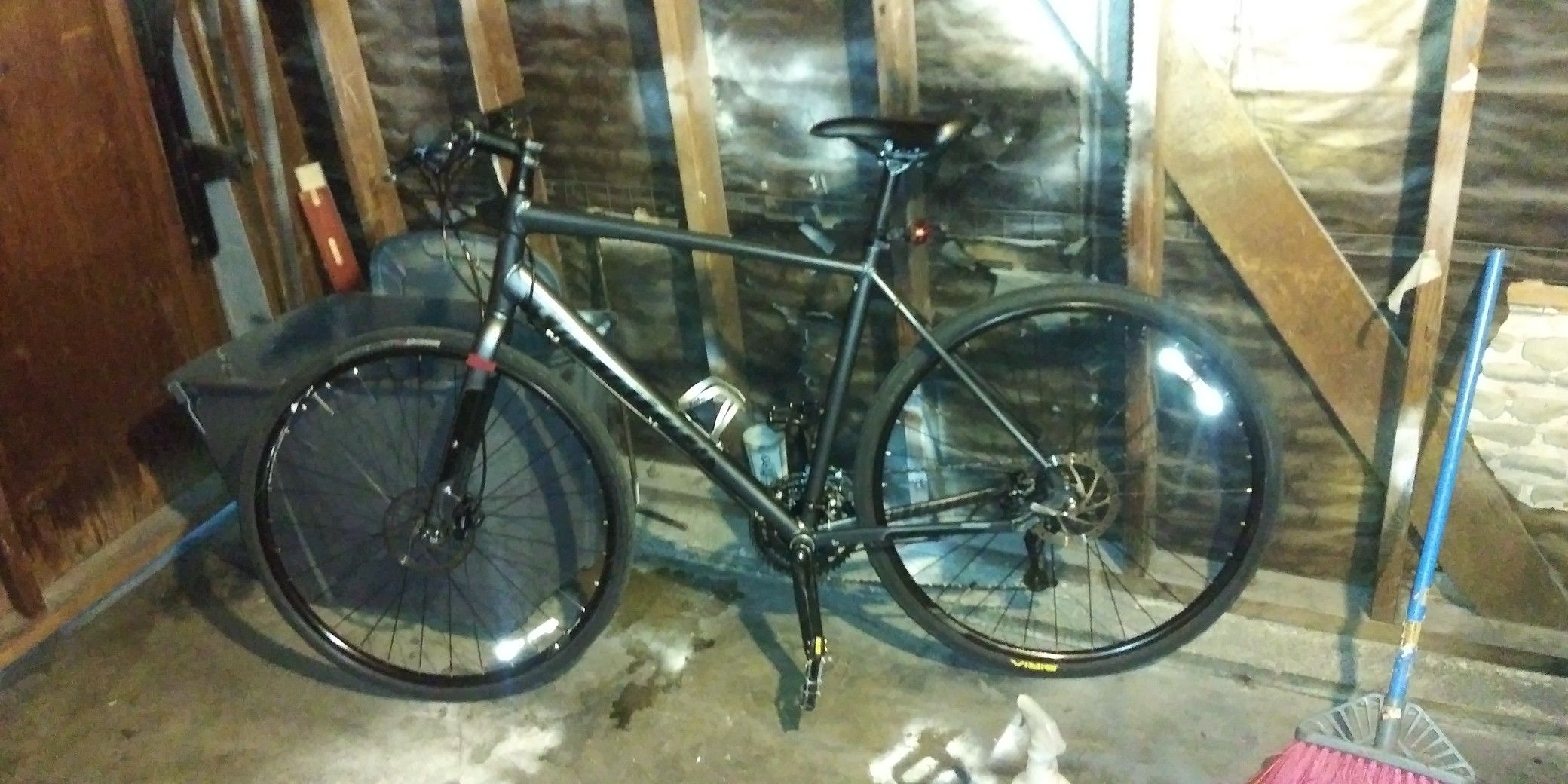 SPECIALIZED hybrid bike... $300