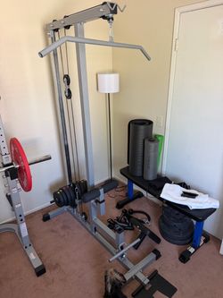 Lat Pulldown Cable Machine with Weight Stack