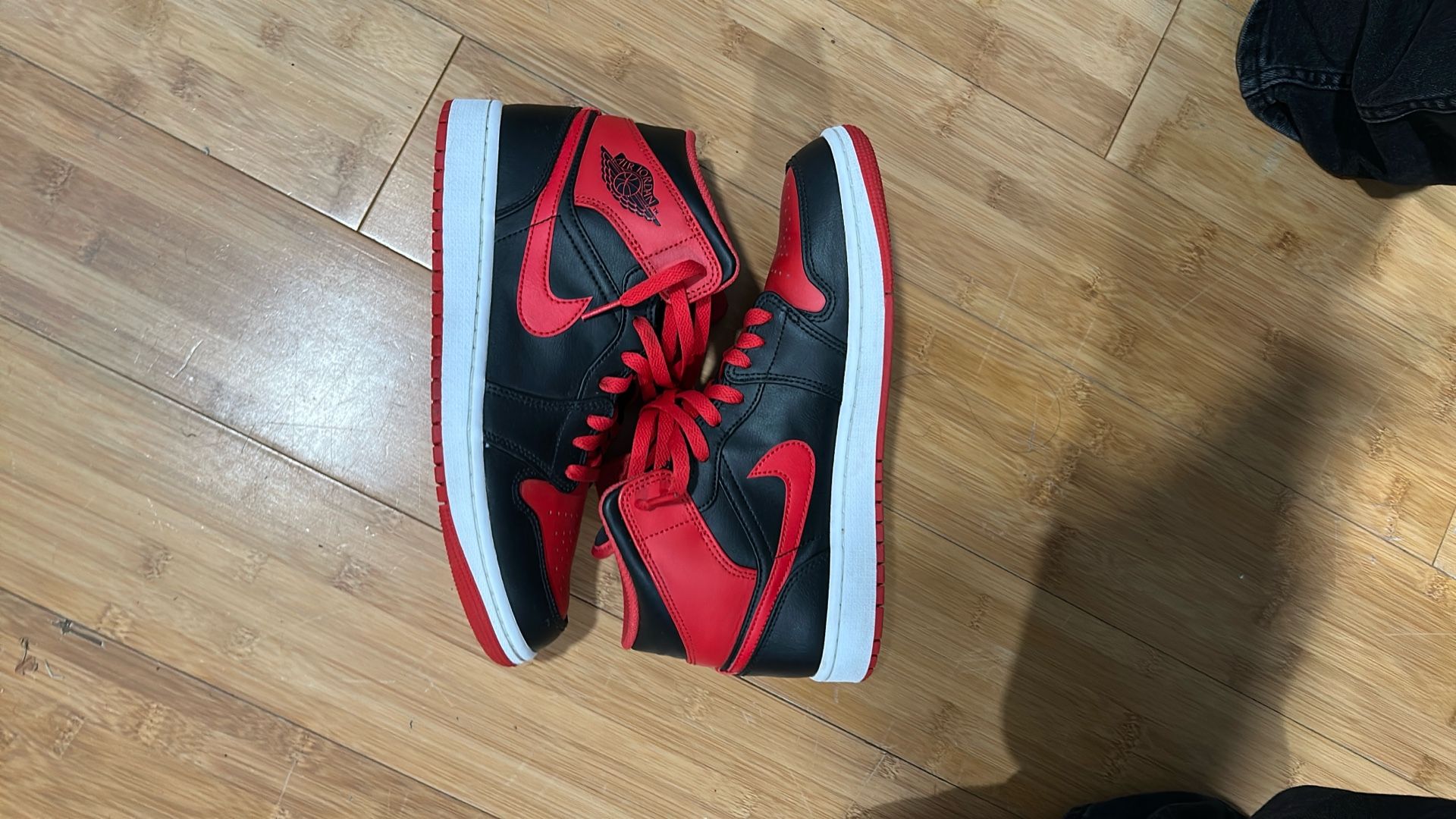 Jordan 1 Bred