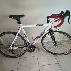 Men's Road Bike - $180 (Albuquerque)

