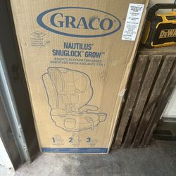 3n1 Graco Black Car Seat