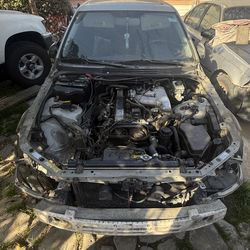 2002 Lexus is 300 parts out
