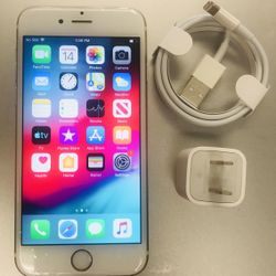 Factory unlocked apple iphone 6s 16 gb, Sold with store warranty 