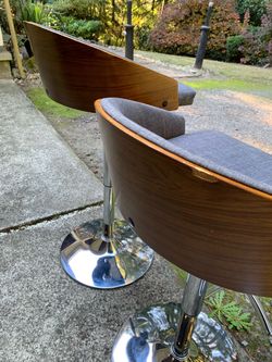 Chairs, bar stools