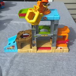 Fisher Price Little People Construction Site