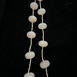 Woman’s Acrylic And Glass Bead Pink She’ll Looking 