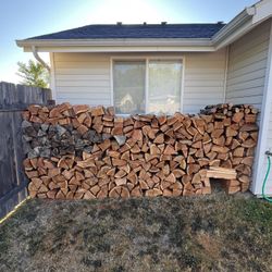 Premium Seasoned Cedar Firewood