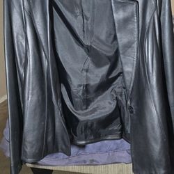 Woman's XL LEATHER Jacket $50