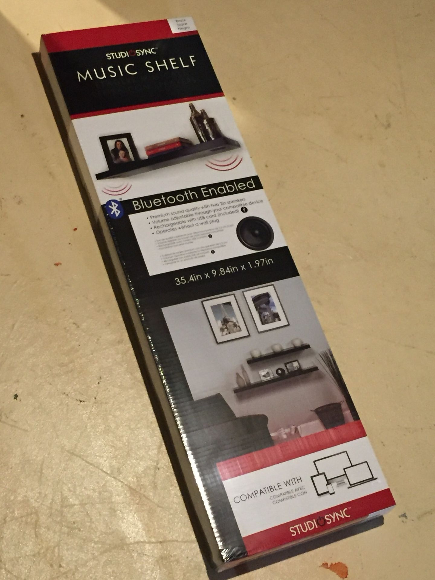 STUDIO SYNC MUSIC SHELF