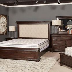 Ashley Brynhurst Bedroom Set Queen or King Bed Dresser Nightstand and mirror Chest Options 