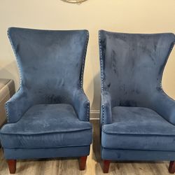 Sofas/ Chairs