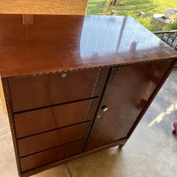 Antique Wood Dresser  4 Drawers